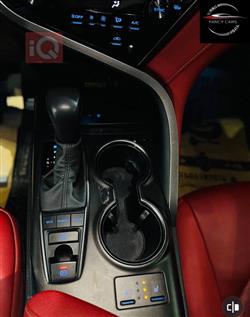 تۆیۆتا کامری